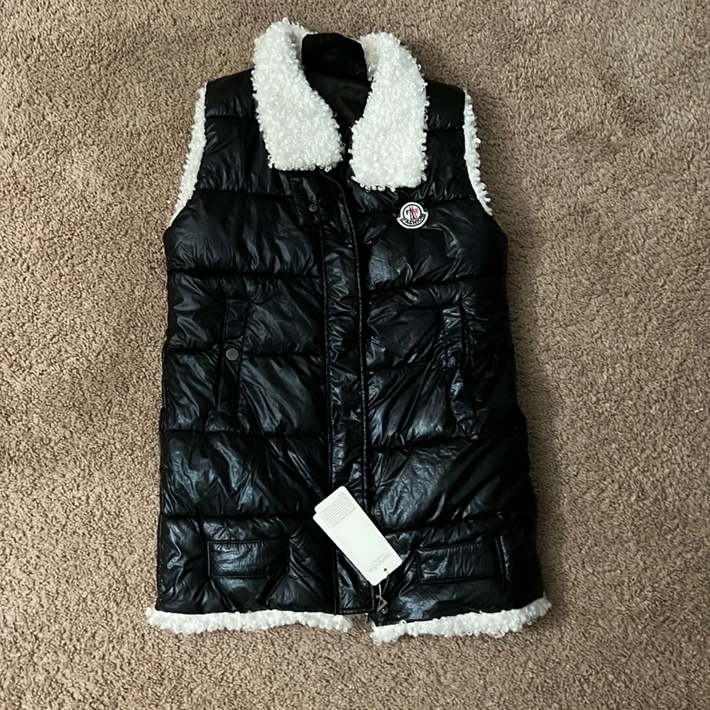 Women vest